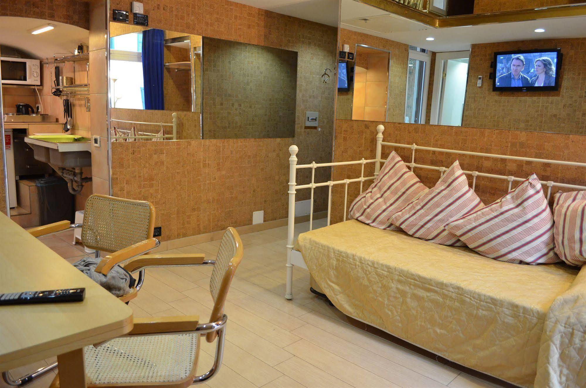 Residence Candia Roma Ngoại thất bức ảnh
